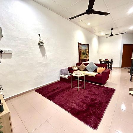 Cozy 255 Entire 3 Bedroom House At Alma Bukit Mertajam Exterior photo